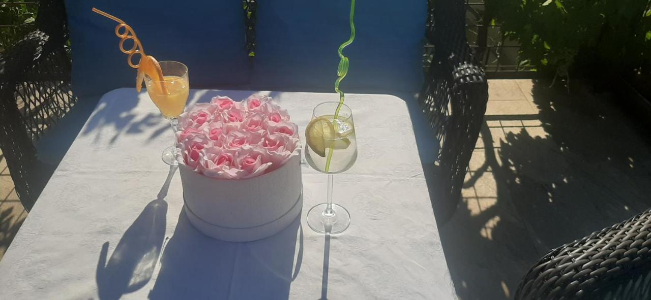 Appartamento Marin I Vinka Traù Esterno foto