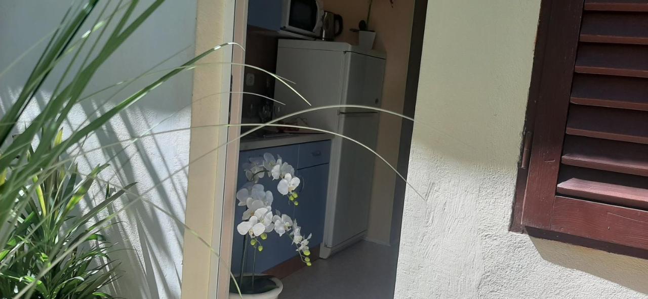 Appartamento Marin I Vinka Traù Esterno foto